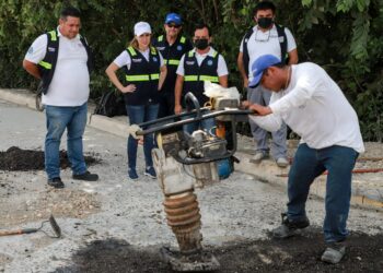 Se fortalece el Programa Permanente de Bacheo en Isla Mujeres
