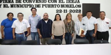 Firman gobierno de Puerto Morelos y el IEEA convenio para abatir rezago educativo en el municipio