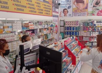 Locales comerciales de Isla Mujeres, listos para recibir a miles de turistas durante temporada alta de fin de año