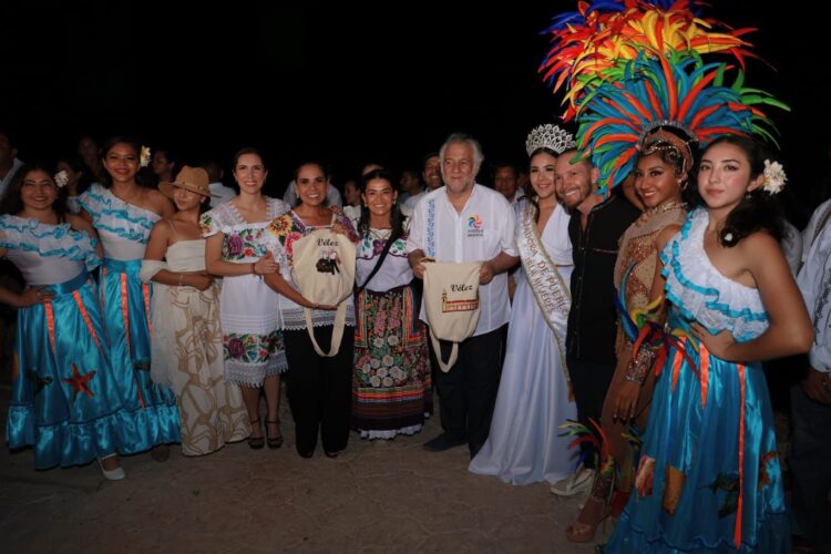 Inaugura Atenea Gómez segunda etapa del Parque Escultórico Punta Sur