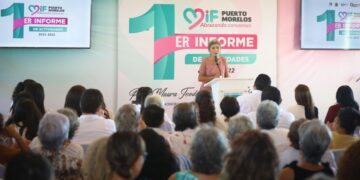 Rinde Maura Cordero su primer informe de actividades al frente del DIF Puerto Morelos