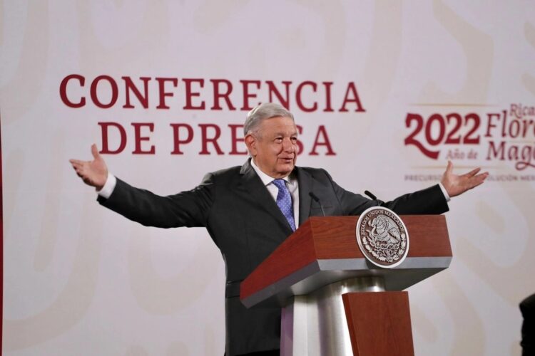 Marcha es para celebrar y fortalecer los logros de la 4T, señala AMLO
