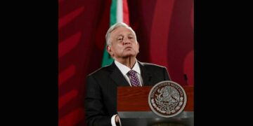 Quienes no resulten candidatos apoyen al elegido por encuesta, pide AMLO
