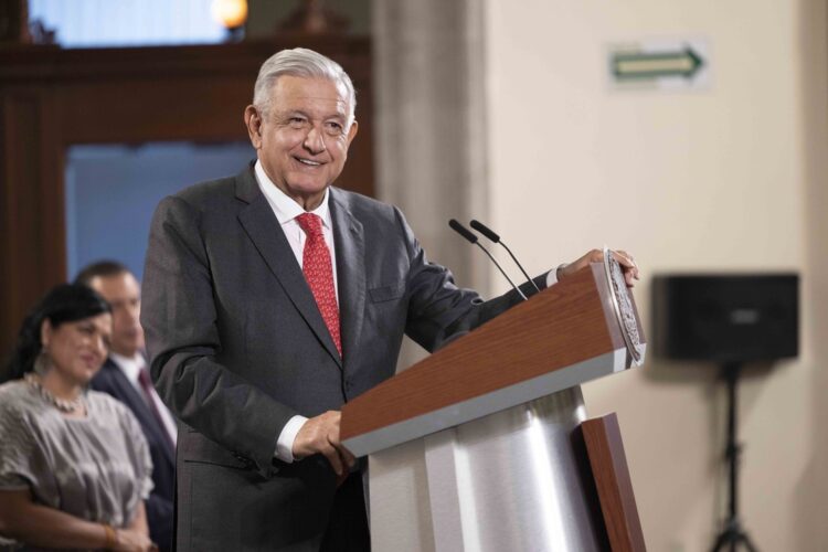 Es necesario una reforma constitucional en materia electoral, insiste AMLO