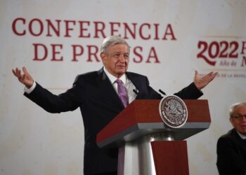 Si rechazan reforma al INE presentaré propuesta sobre leyes electorales, señala AMLO