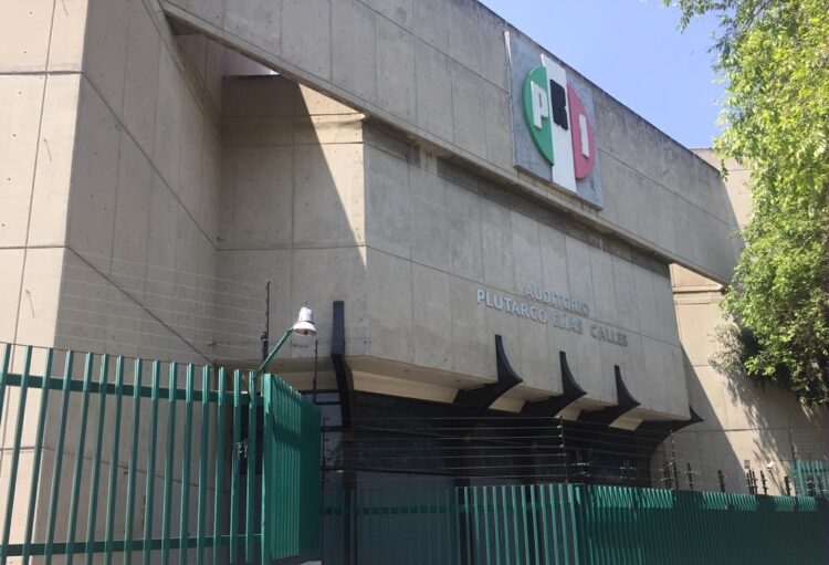 Gobierno ha desplegado estrategia mediática contra oposición, señala el PRI