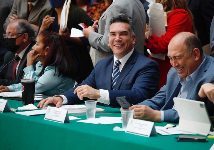 Morena no tiene votos ni de sus aliados para sacar el Plan B: Alejandro Moreno