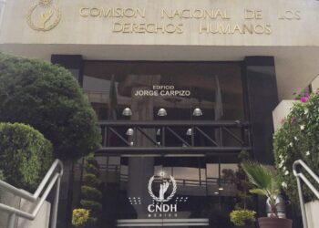 Rechazan consejeros de la CNDH pronunciamiento sobre el INE