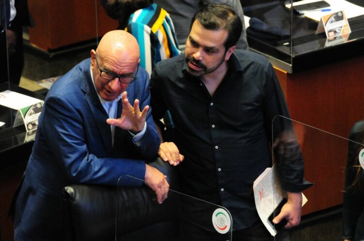 Cúpula del PRI "pactó" reforma electoral con Adán Augusto López, señala MC