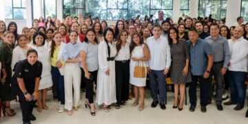 Mara Lezama promueve empoderamiento económico de las mujeres