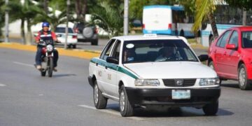 Cancún y la mafia taxista