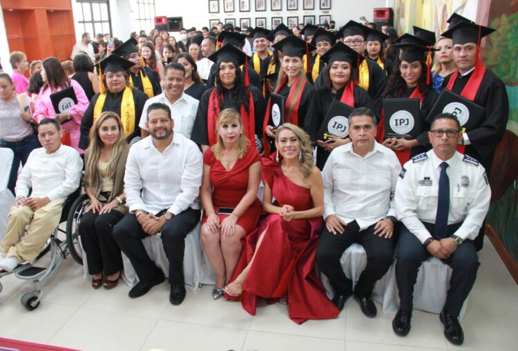 Impulsa gobierno de Benito Juárez compromiso con la educación