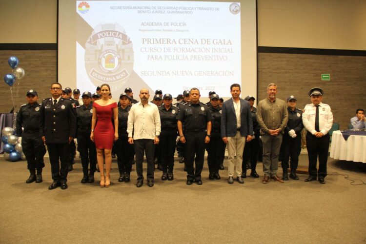 Impulsa gobierno de Benito Juárez reconstrucción social con profesionalización de policías
