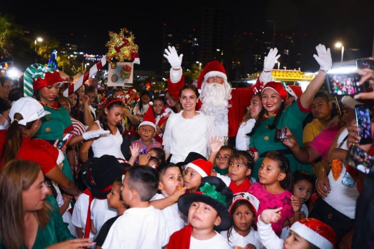 Nos une en Malecón Tajamar festejo navideño: Ana Patricia Peralta