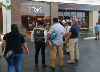 Atiende gobierno de Benito Juárez incidente en restaurante de plaza comercial