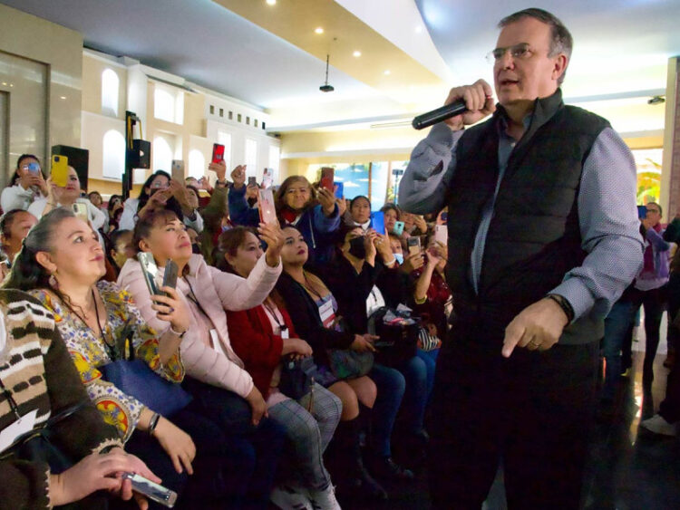 Propone Marcelo Ebrard debates entre aspirantes de Morena a la Presidencia