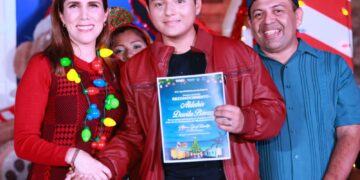 Familias isleñas y turistas disfrutan del programa artístico-musical “Navidad con la Gente” en Isla Mujeres