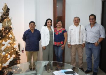 Sostiene Blanca Merari reunión con delegado del INMAYA