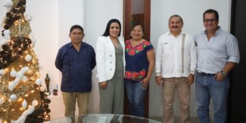 Sostiene Blanca Merari reunión con delegado del INMAYA
