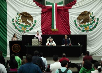 Aprobamos un presupuesto 2023 que dará bienestar a todo Quintana Roo: Renán Sánchez Tajonar