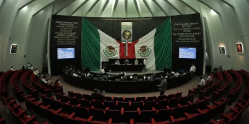 Con dinero y sin pretextos