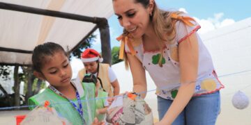 Impulsa Atenea Gómez autonomía económica de mujeres a través de los Cendis de Isla Mujeres