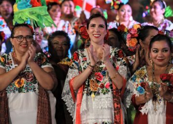 Se engalana el Pueblo Mágico de Isla Mujeres con Fiestas Patronales en honor a la Virgen de la Inmaculada Concepción