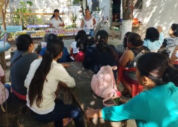 Gobierno de Puerto Morelos gestiona apoyos a mujeres emprendedoras de Leona Vicario