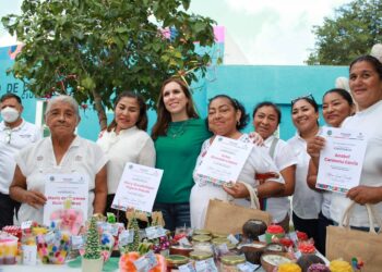 Impulsa Atenea Gómez capacitación y desarrollo de las mujeres a través de cursos municipales