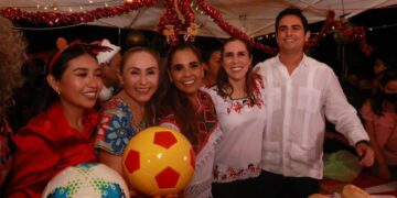 Celebra Atenea Gómez con Mara Lezama la primera gran Verbena Popular Navideña en Chetumal