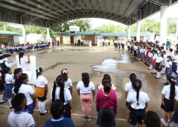 De vacaciones más de 5 mil alumnos de nivel básico en Puerto Morelos