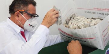 Destruye INE Quintana Roo más de 16 mil Credenciales para Votar