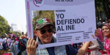 “El INE no se toca”: protesta digital