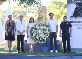 Encabeza Blanca Merari conmemoración del 207 aniversario luctuoso de José María Morelos y Pavón