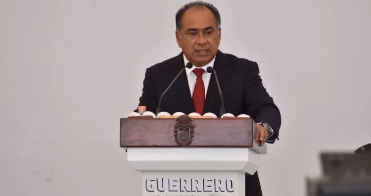 Renuncia Héctor Astudillo Flores al Consejo del PRI luego del albazo de Alejandro Moreno