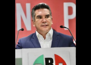 AMLO niega que reinicio de desafuero contra Alejandro Moreno sea por reforma electoral