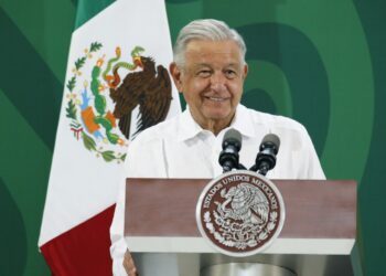 No va a haber "dedazo" rumbo a elecciones presidenciales de 2024, insiste AMLO