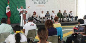 AMLO recuerda al INE que Constitución garantiza la libertad de expresión