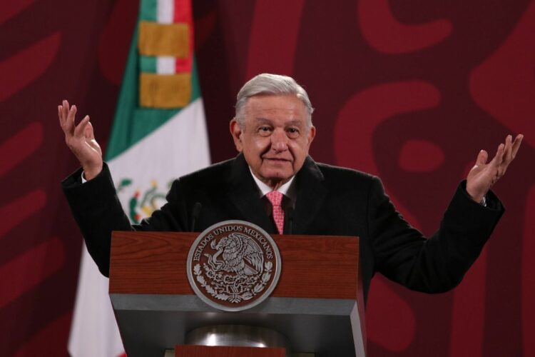 Si no está prohibido, que los presidenciables de Morena debatan, señala AMLO