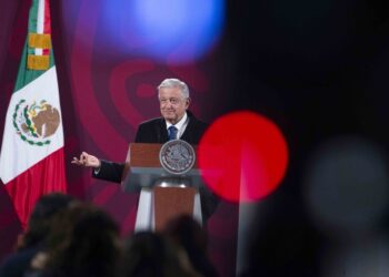 AMLO celebra reducción a 7.80 del índice inflacionario