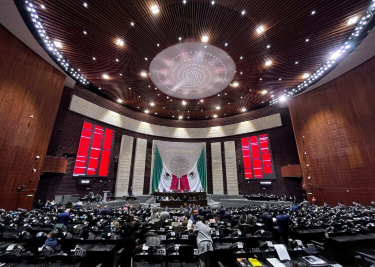 Aprueban en la Cámara de Diputados integración de la Comisión Permanente