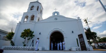 AMLO, primer huésped del centro turístico de Islas Marías