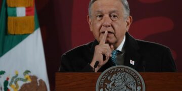 Atentado contra Ciro Gómez Leyva perjudica al país, a la figura presidencial y a la democracia: AMLO