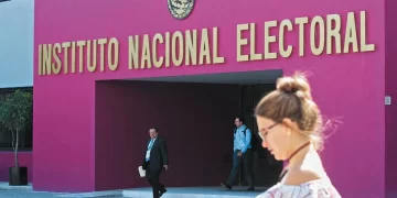 Aprueba INE lineamientos de “piso parejo” contra actos anticipados de campaña