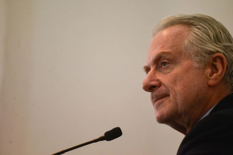 Advierte Santiago Creel a Alejandro Moreno que si cede ante reforma electoral se acaba la alianza Va por México