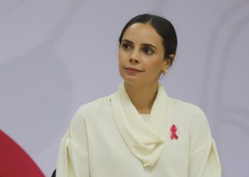 Ana Patricia Peralta reconoce labor de Bomberos de Cancún