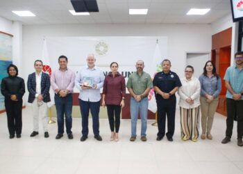 Firman USAID y Ana Patricia Peralta acuerdo para prevenir violencia en Cancún