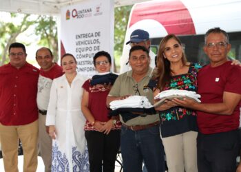 Entrega Mara Lezama equipo e infraestructura a la Fundación de Parques y Museos de Cozumel
