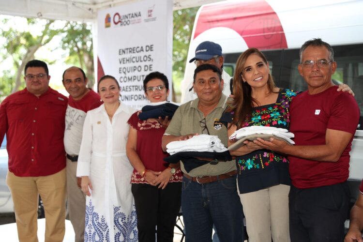 Entrega Mara Lezama equipo e infraestructura a la Fundación de Parques y Museos de Cozumel