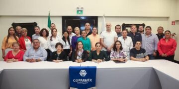 Ana Patricia Peralta reafirma diálogo y apertura con cámaras empresariales de Cancún